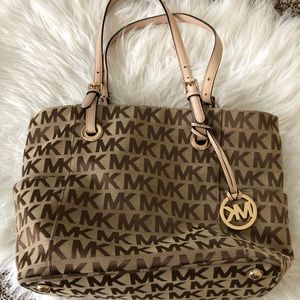 Michael Kors purse